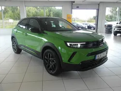 Matcha green metallic Begagnad 2022 Opel Mokka-e GS Line SUV | 319 500 kr (Dyr)
