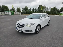 Vit Begagnad 2011 Opel Insignia Kombi | 59 000 kr (Superpris)