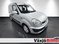 Ljusgrå Begagnad 2005 Renault Kangoo Minibuss | 39 900 kr (Marknadspris)