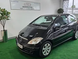 Svart Begagnad 2009 Mercedes A160 Classic Halvkombi | 48 900 kr (Lite dyr)