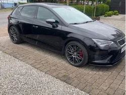 Svart Begagnad 2015 Cupra Leon Halvkombi | 202 000 kr (Bra pris)