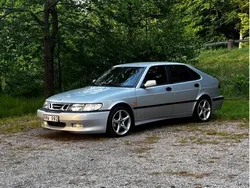 Grå Begagnad 2000 Saab 9-3 Halvkombi | 30 000 kr (Marknadspris)