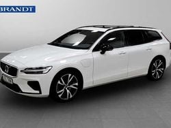 Vit Begagnad 2020 Volvo V60 R-Design Kombi | 354 900 kr (Superpris)