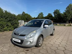 Silver Begagnad 2009 Hyundai i20 Select Halvkombi | 71 800 kr (Marknadspris)