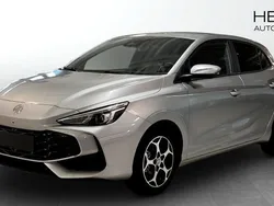 Grå (silver) Ny 2025 MG MG3 Luxury Halvkombi | 269 990 kr (Marknadspris)