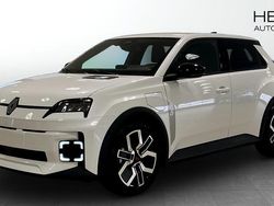 Vit (white) Begagnad 2025 Renault R5 Techno Halvkombi | 359 900 kr (Marknadspris)