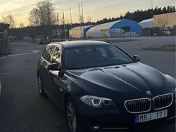 Svart Begagnad 2011 BMW 520 Kombi | 100 000 kr (Marknadspris)
