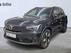 Svart Begagnad 2024 Volvo XC40 SUV | 429 000 kr (Marknadspris)