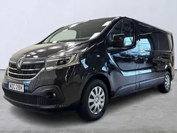 Svart Begagnad 2021 Renault Trafic Van | 259 000 kr (Marknadspris)