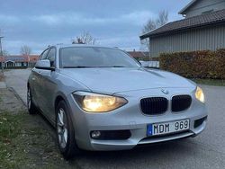 Silver Begagnad 2012 BMW 120 Halvkombi | 79 450 kr (Marknadspris)