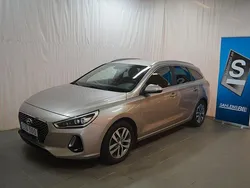 Ljusbrun (brun) Begagnad 2018 Hyundai i30 Premium Kombi | 149 000 kr (Marknadspris)