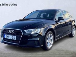 Svart Begagnad 2019 Audi A3 Sportback Halvkombi | 169 900 kr
