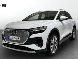 Vit (gletscherweiß metallic) Begagnad 2023 Audi Q4 e-tron Advanced SUV | 559 000 kr