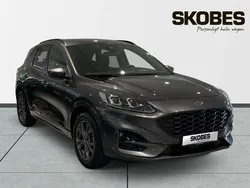 Grå Begagnad 2022 Ford Kuga ST-Line X SUV | 274 000 kr (Marknadspris)
