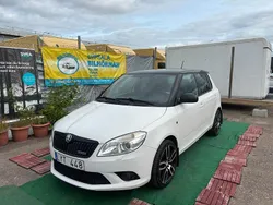 Vit Begagnad 2011 Skoda Fabia RS Halvkombi | 53 900 kr (Marknadspris)
