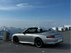 Silver Begagnad 2002 Porsche 911 Carrera 4 Cabriolet Cab | 319 000 kr