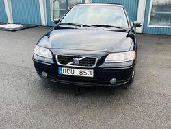 Svart Begagnad 2008 Volvo S60 Sedan | 72 000 kr (Dyr)