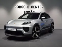 Silver Ny 2025 Porsche Macan SUV | 1 215 300 kr (Marknadspris)