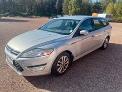 Grå Begagnad 2011 Ford Mondeo Trend Kombi | 7 000 kr
