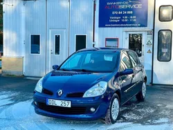Blå Begagnad 2006 Renault Clio II Halvkombi | 36 000 kr