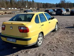 Gul Begagnad 2001 Seat Cordoba Sedan | 9 999 kr