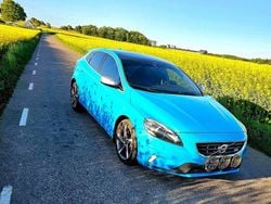 Blå Begagnad 2013 Volvo V40 R-Design Halvkombi | 120 000 kr (Marknadspris)