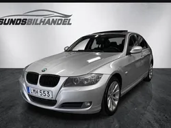 Ljusgrå Begagnad 2009 BMW 320 Comfort Edition Sedan | 54 900 kr (Marknadspris)