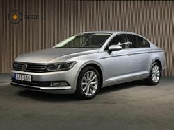 Silver Begagnad 2015 VW Passat Sedan | 148 900 kr (Marknadspris)