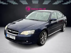Mörkblå Begagnad 2004 Subaru Legacy Sedan | 44 900 kr (Marknadspris)