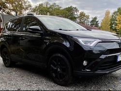 Svart Begagnad 2018 Toyota RAV4 Hybrid SUV | 232 000 kr (Marknadspris)
