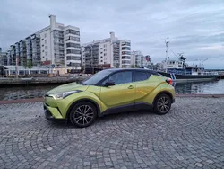 Grön Begagnad 2019 Toyota C-HR Edition SUV | 235 000 kr (Marknadspris)