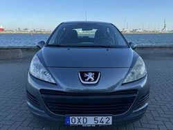 Grå metallic Begagnad 2010 Peugeot 207 Halvkombi | 21 900 kr (Bra pris)