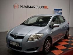 Ljusblå Begagnad 2008 Toyota Auris Halvkombi | 42 499 kr (Marknadspris)