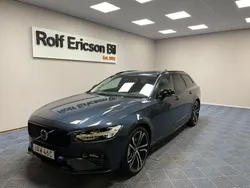 Mörkblå Begagnad 2024 Volvo V90 Ultra Kombi | 629 500 kr