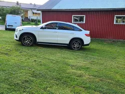 Vit Begagnad 2016 Mercedes GLE350 AMG line Sportkupé | 320 000 kr (Marknadspris)