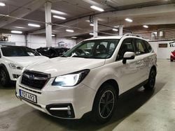 Svart Begagnad 2016 Subaru Forester SUV | 144 900 kr (Marknadspris)