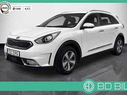 Vit Begagnad 2018 Kia Niro Advance SUV | 184 300 kr (Marknadspris)