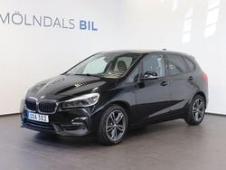 Svart Begagnad 2018 BMW 220 Sport Line Minibuss | 219 900 kr (Lite dyr)