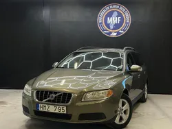 Grön Begagnad 2009 Volvo V70 Kinetic Kombi | 44 800 kr (Marknadspris)