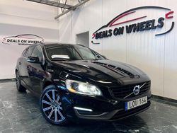 Svart Begagnad 2014 Volvo V60 Momentum Kombi | 139 900 kr (Marknadspris)