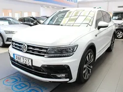 Vit Begagnad 2018 VW Tiguan Allspace R-line SUV | 299 900 kr (Bra pris)