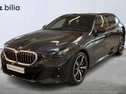 Grå Begagnad 2024 BMW 530e M Sport Kombi | 669 000 kr (Bra pris)