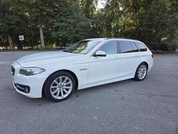 Vit Begagnad 2014 BMW 530 Kombi | 169 000 kr (Lite dyr)