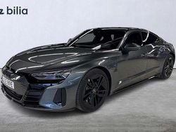 Grå Begagnad 2024 Audi e-tron GT quattro Sedan | 849 900 kr