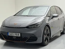 Ljusgrå Begagnad 2022 Cupra Born Halvkombi | 210 000 kr