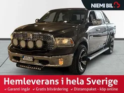 Mörkgrå (grå) Begagnad 2018 Dodge Ram Pickup | 409 900 kr (Marknadspris)
