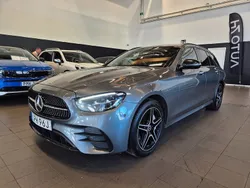 Grå Begagnad 2022 Mercedes E300 AMG Kombi | 389 900 kr