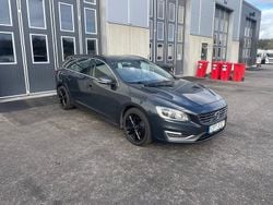 Grå Begagnad 2015 Volvo V60 Business Edition Kombi | 109 000 kr (Bra pris)