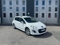 Vit Begagnad 2013 Peugeot 308 Kombi | 64 900 kr (Marknadspris)
