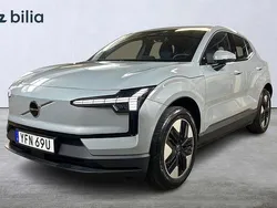 Grå Begagnad 2024 Volvo EX30 Core SUV | 349 900 kr